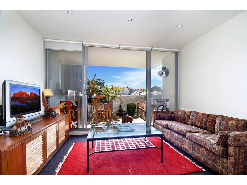 16/1  Gladstone Street, Newtown NSW 2042