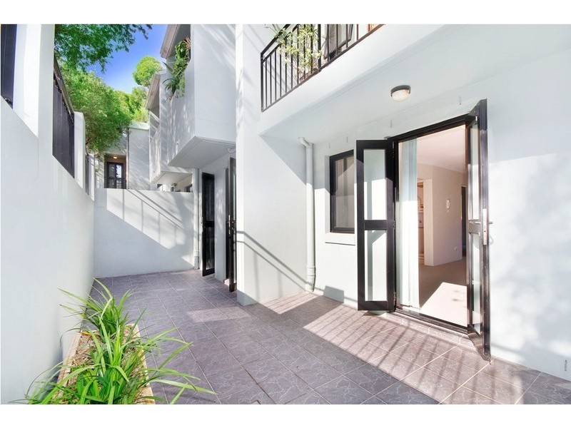 9/6-8 Albert St, Newtown NSW 2042