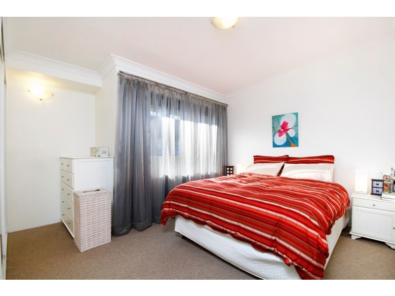 18/6-8 Albert St, Newtown NSW 2042