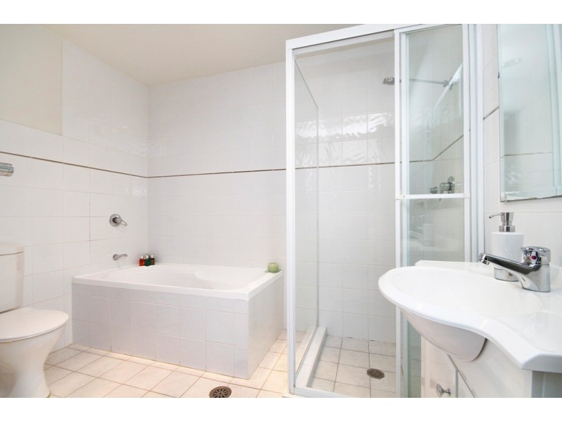 18/6-8 Albert St, Newtown NSW 2042