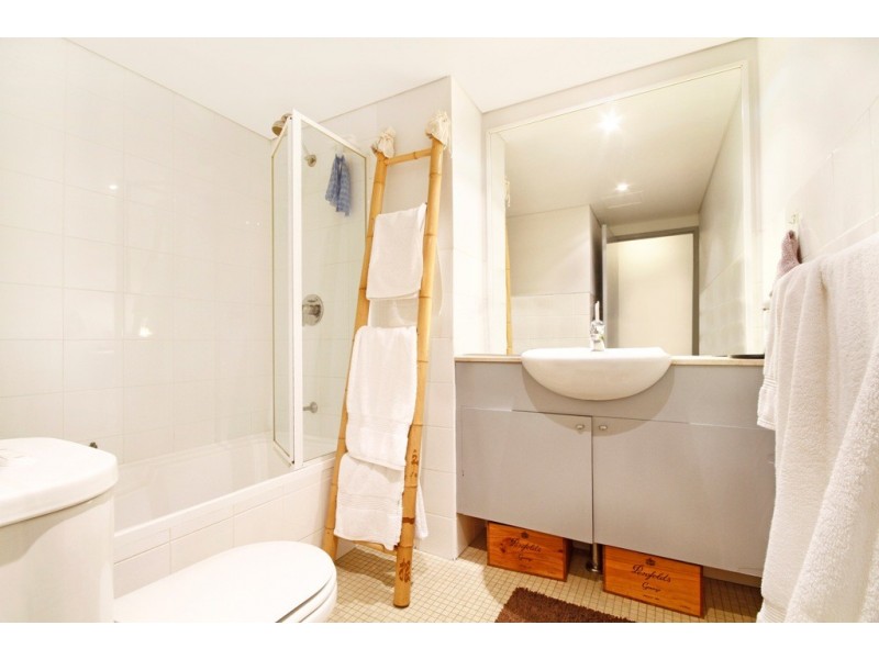 54/3 Erskineville Rd Newtown, Erskineville NSW 2043