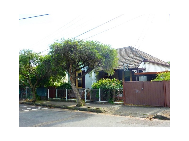 37 Grove Street, St Peters NSW 2044