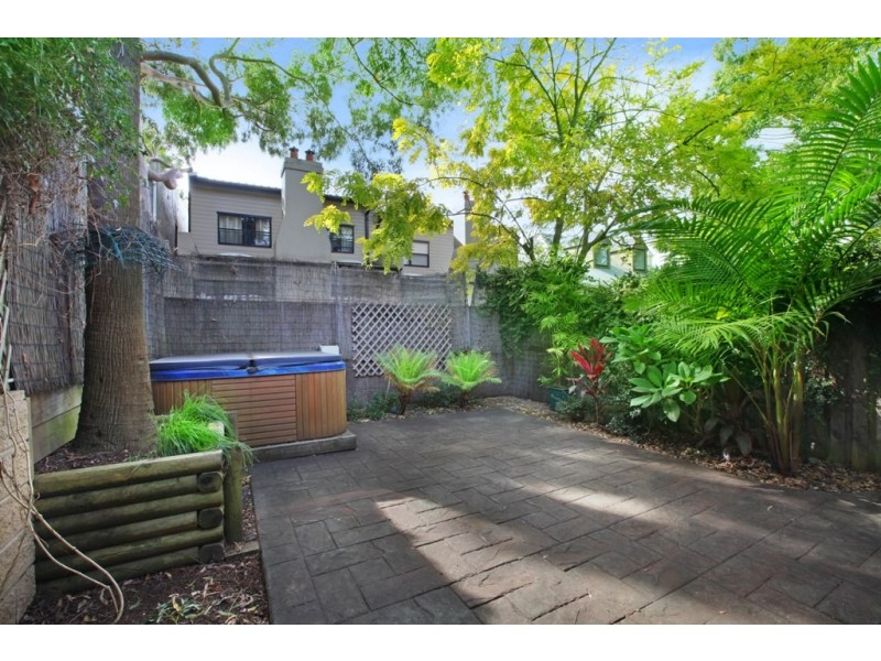 32 Queen Street, Newtown NSW 2042