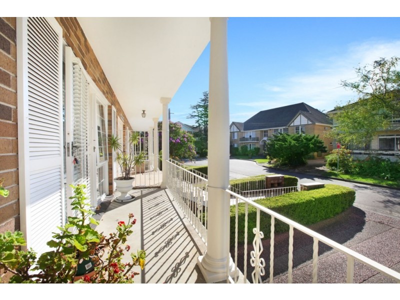 2/6 The Close, Hunters Hill NSW 2110