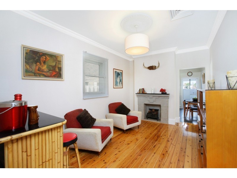 42 Railway Rd, Sydenham NSW 2044