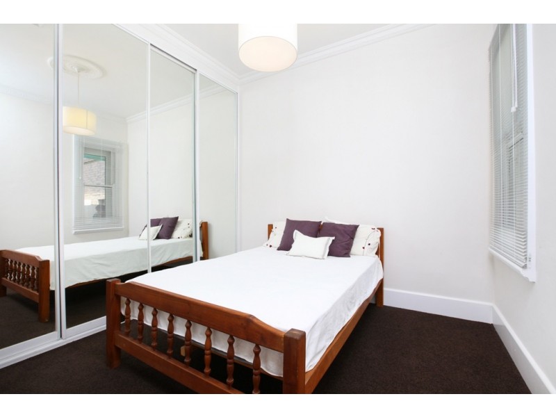 42 Railway Rd, Sydenham NSW 2044