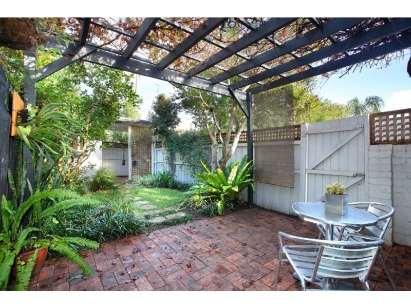 51 Chelmsford St, Newtown NSW 2042