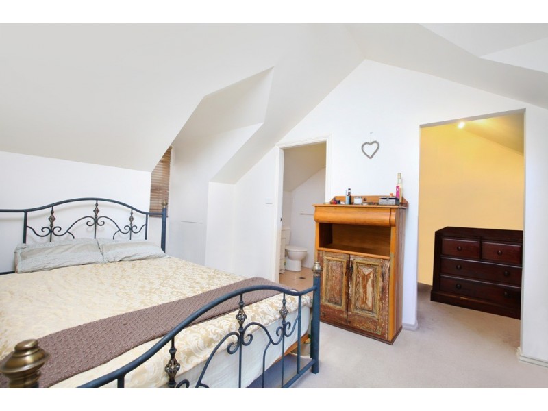 2A Chester St, Annandale NSW 2038