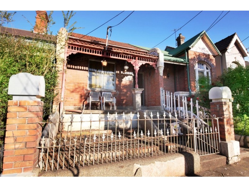 131 Edgeware Rd, Newtown NSW 2042