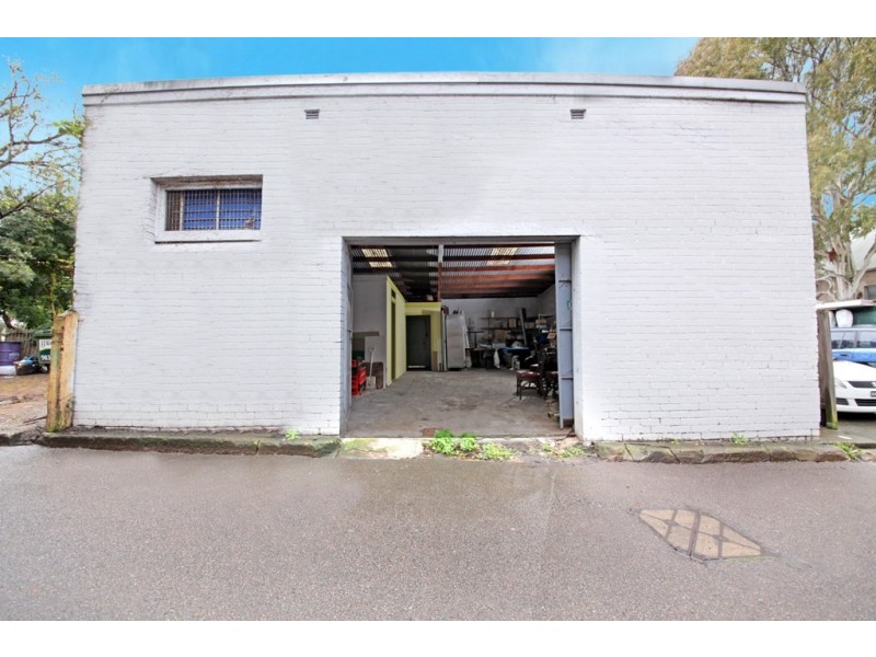 2 Derwent Ln, Glebe NSW 2037