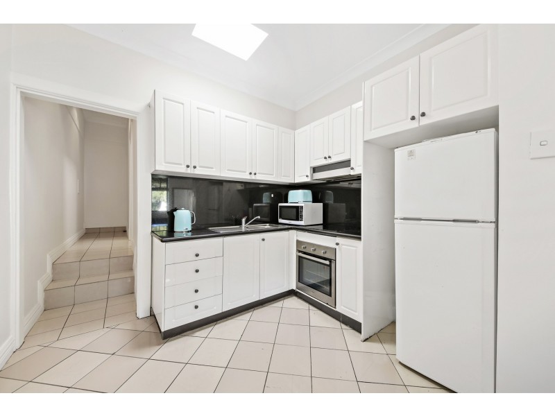 2/124 King Street, Newtown NSW 2042