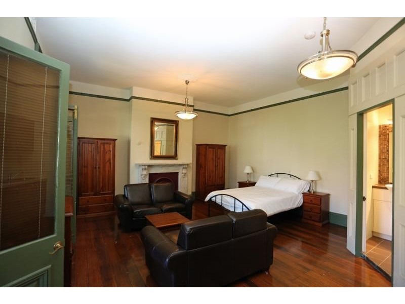 4/223B Bridge Road, Glebe NSW 2037