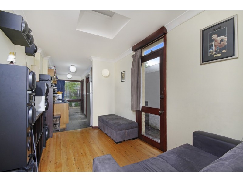 100 Simmons Street, Enmore NSW 2042