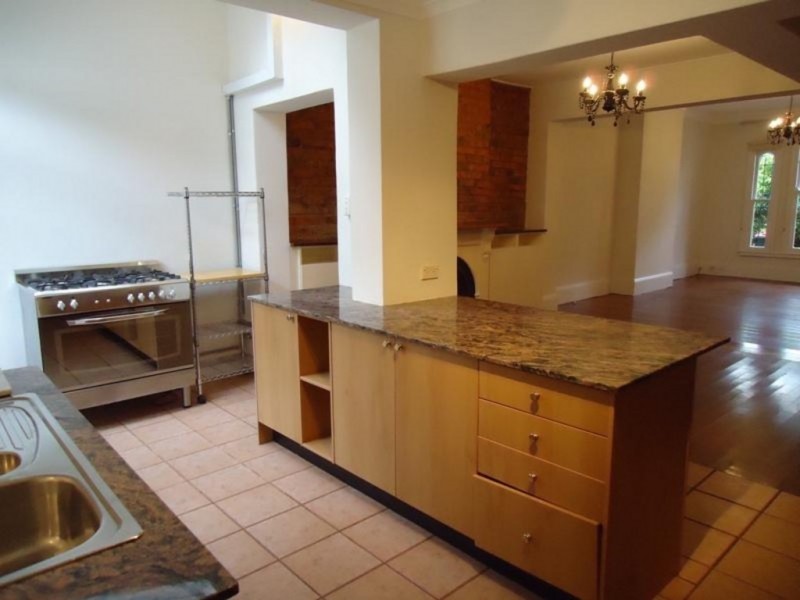 220 Wilson Street, Newtown NSW 2042