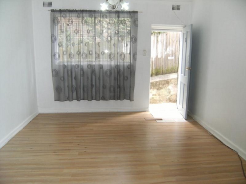 1/92 Thornley Street, Marrickville NSW 2204