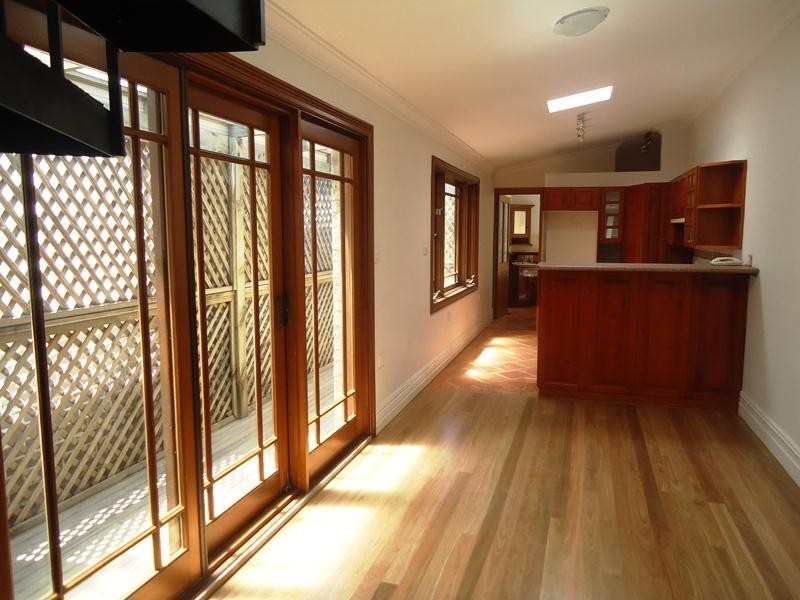 15 Leamington Avenue, Newtown NSW 2042