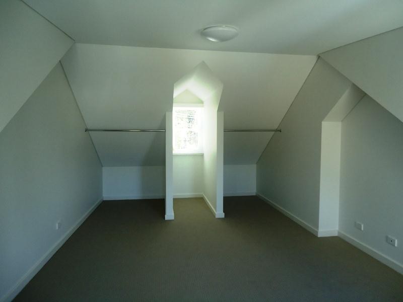 15 Leamington Avenue, Newtown NSW 2042