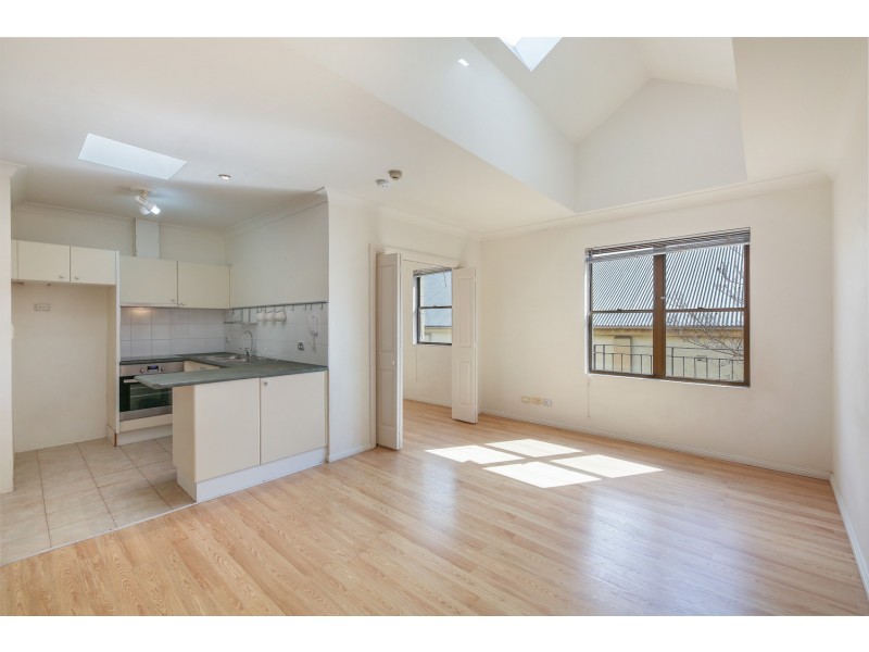 11/12-14 Brown Street, Newtown NSW 2042