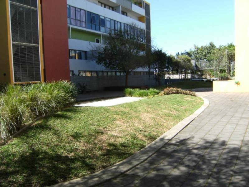 8/8 Grandstand Parade, Zetland NSW 2017