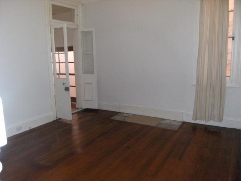 9 College Street, Newtown NSW 2042