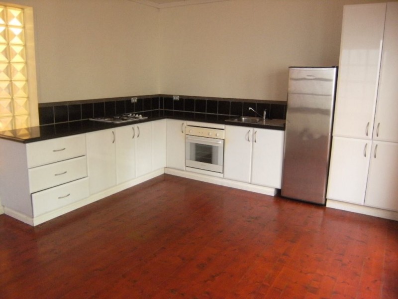 9 College St, Newtown NSW 2042