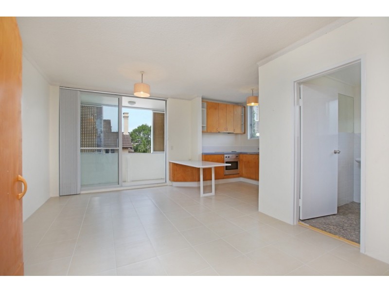 2/85-91 Chelmsford St, Newtown NSW 2042