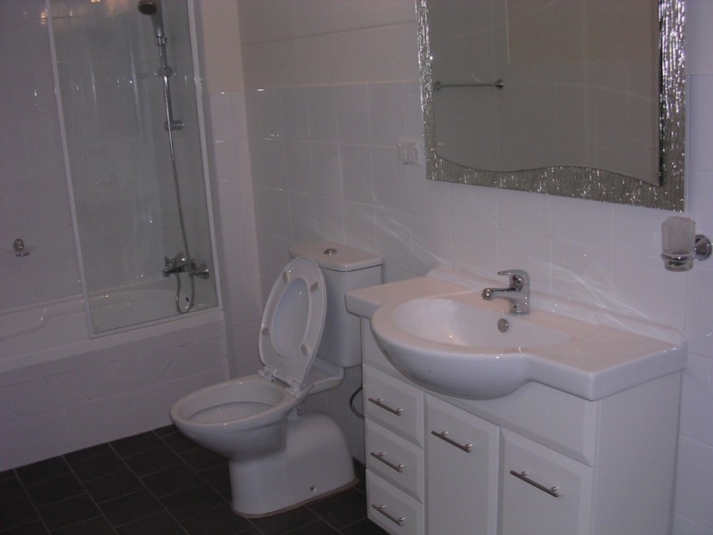 2/17-21 Lord Street, Newtown NSW 2042