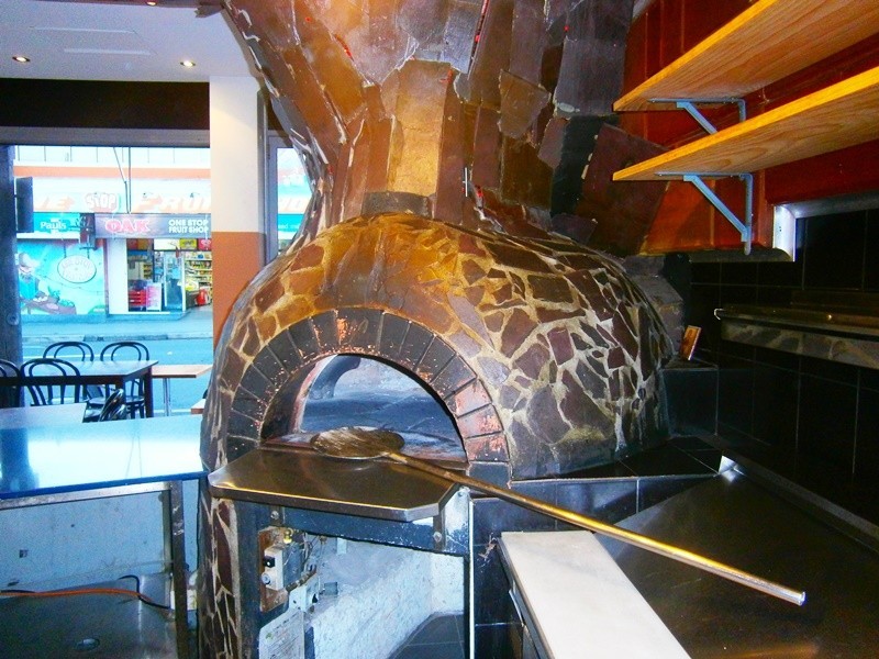 Shop 3/612 King St, Newtown NSW 2042