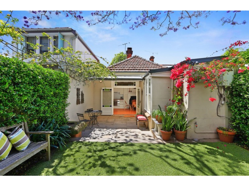 17 Roberts Street, Camperdown NSW 2050