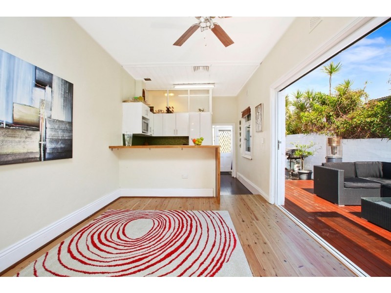 138 Unwins Bridge Road, St Peters NSW 2044