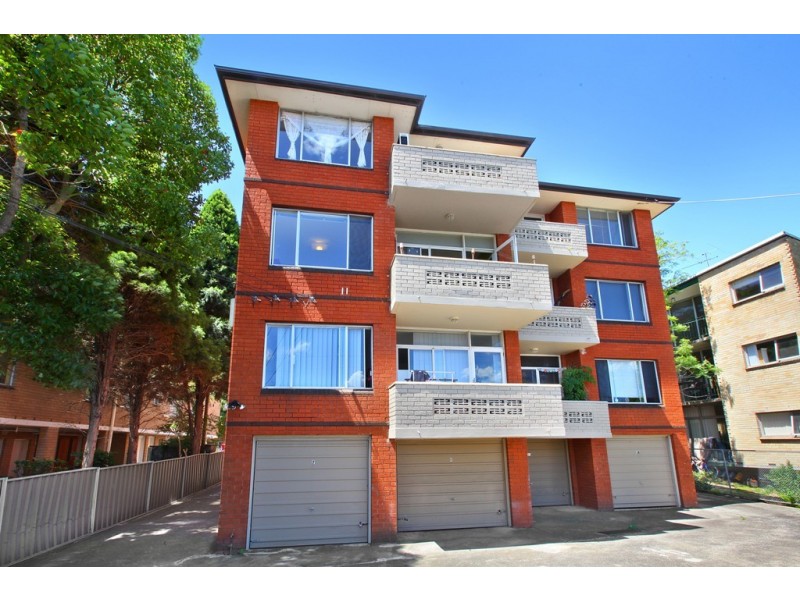 8/11 Arthur St, Marrickville NSW 2204