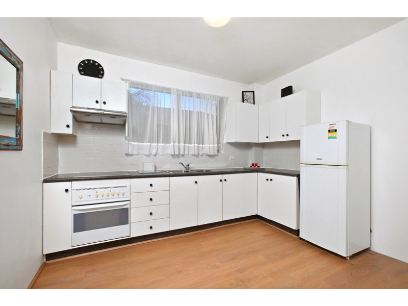 8/11 Arthur St, Marrickville NSW 2204