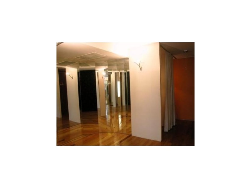 8 Oxford St, Woollahra NSW 2025