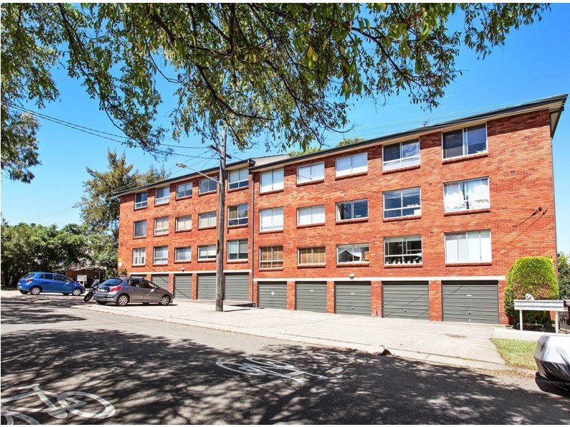 1/18A Ballast Point Rd, Balmain NSW 2041