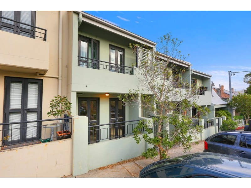 2a Trade St, Newtown NSW 2042