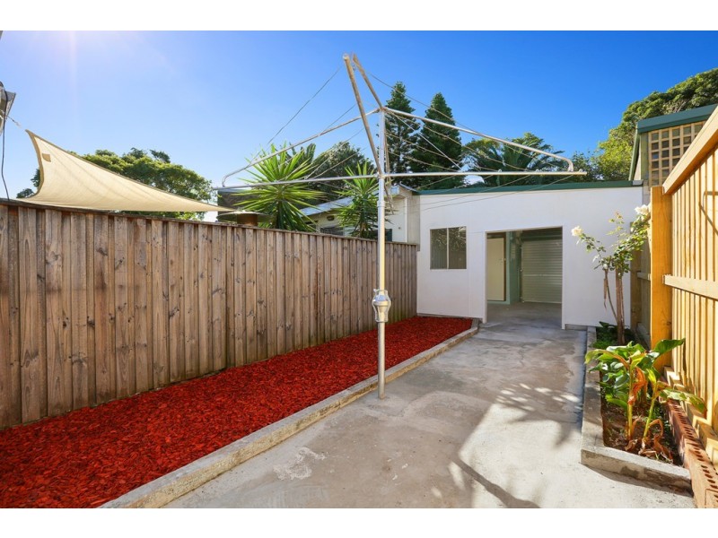 33 Lackey Street, St Peters NSW 2044
