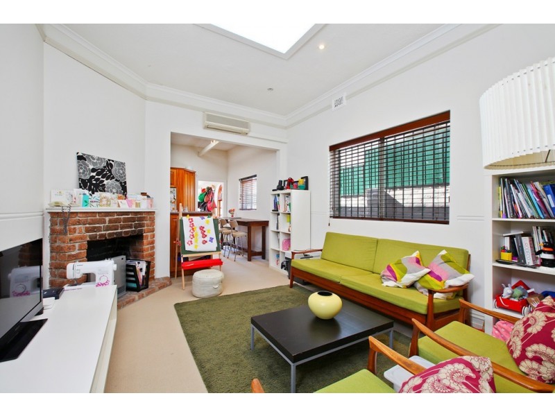 45 Goodsell Street, St Peters NSW 2044