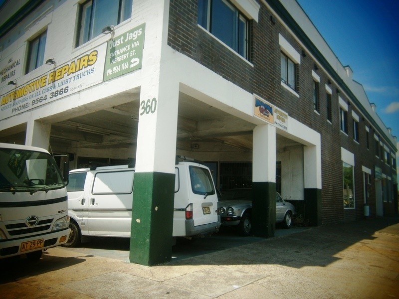 360 New Canterbury Rd, Dulwich Hill NSW 2203