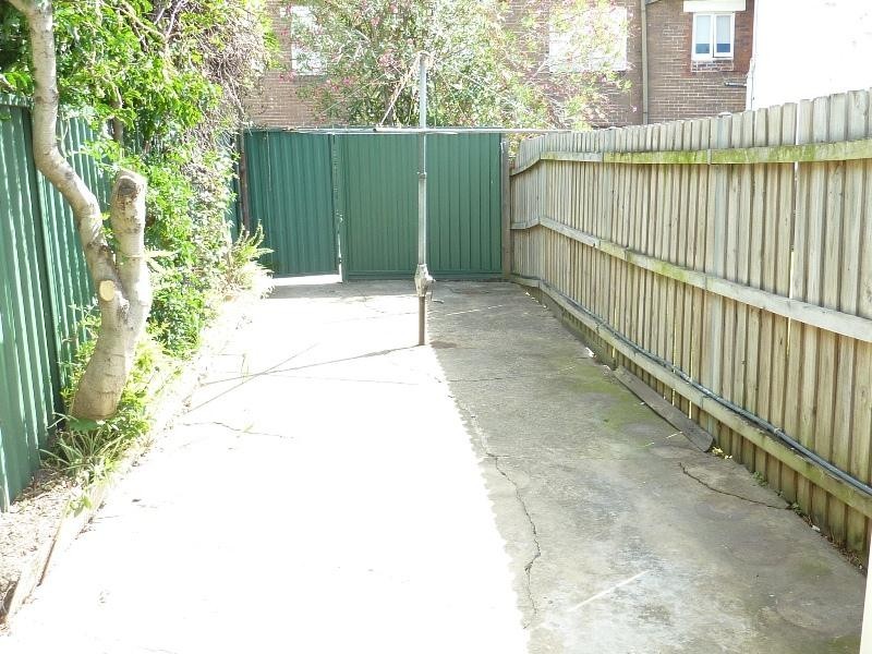 27 Railway Terrace, Lewisham NSW 2049