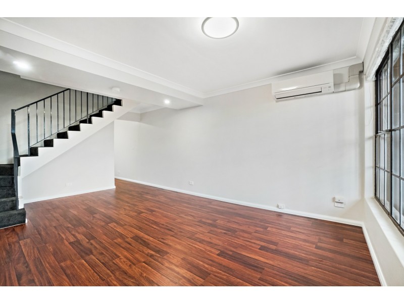 4/1 Iredale Street, Newtown NSW 2042