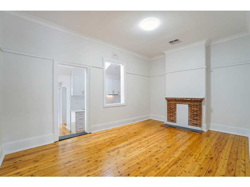 16 Bucknell Street, Newtown NSW 2042