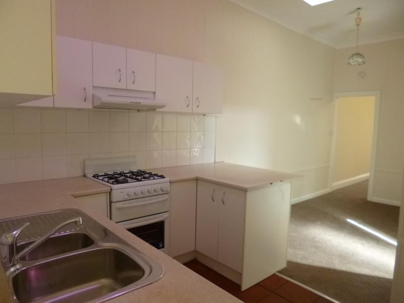 37 Roberts Street, St Peters NSW 2044