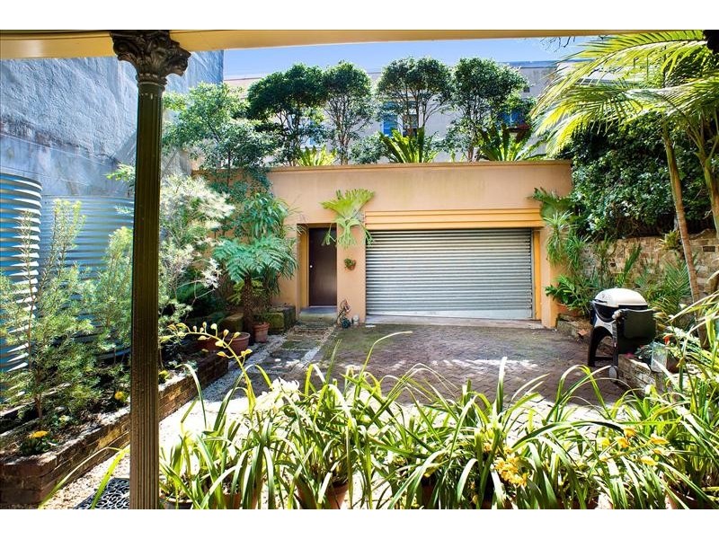 136 Burton Street, Darlinghurst NSW 2010