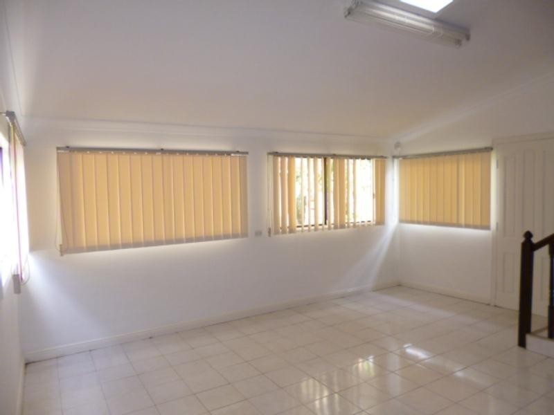 14 Fanning Street, Tempe NSW 2044