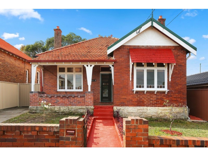 2 Carrington Street, Bexley NSW 2207