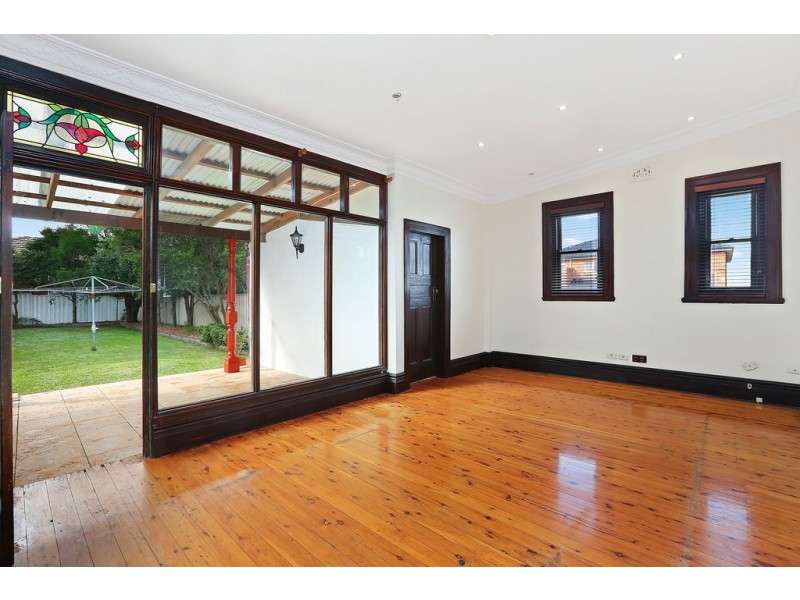 2 Carrington Street, Bexley NSW 2207