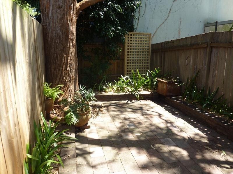 4 Calder Road, Darlington NSW 2008