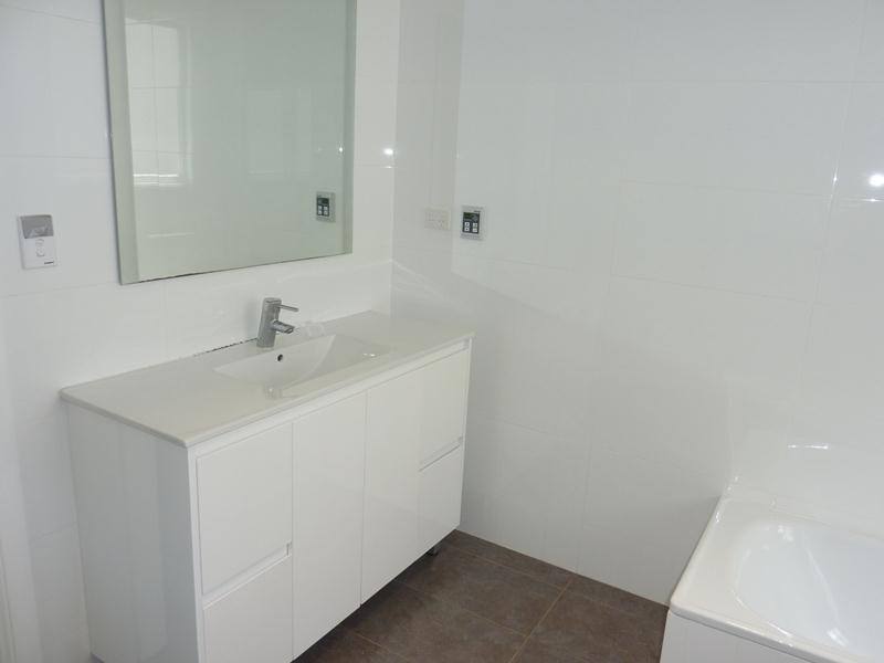 16 Warren Road, Marrickville NSW 2204