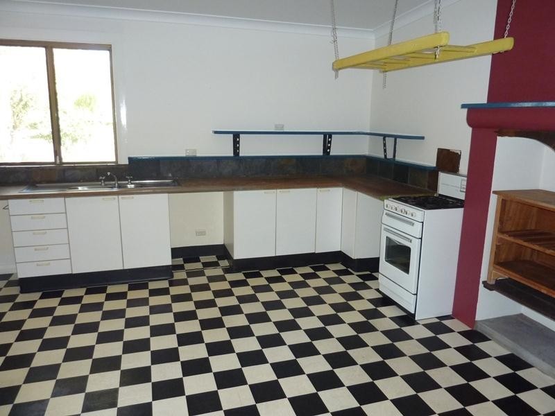 28 Colvin Avenue, Carlton NSW 2218