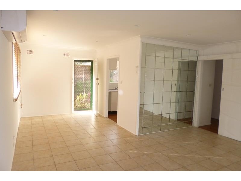 2A Leslie Street, Tempe NSW 2044
